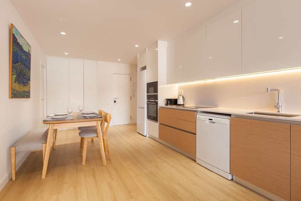 Kitchen or kitchenette, Living room
