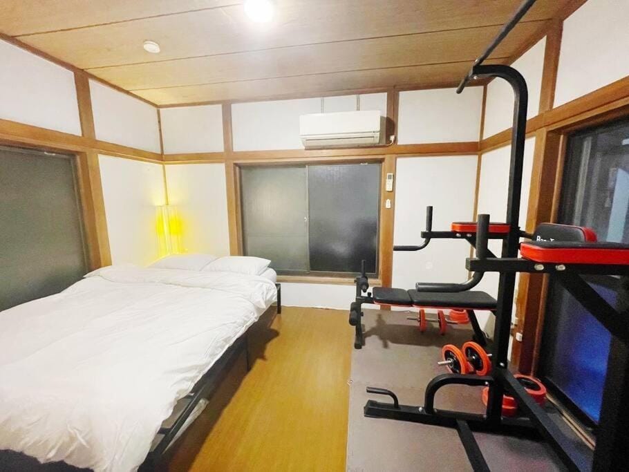 東京ディズニーリゾートまで車5分の一軒家 3寝室6ベッド 東京駅も好アクセス House in Chiba Prefecture