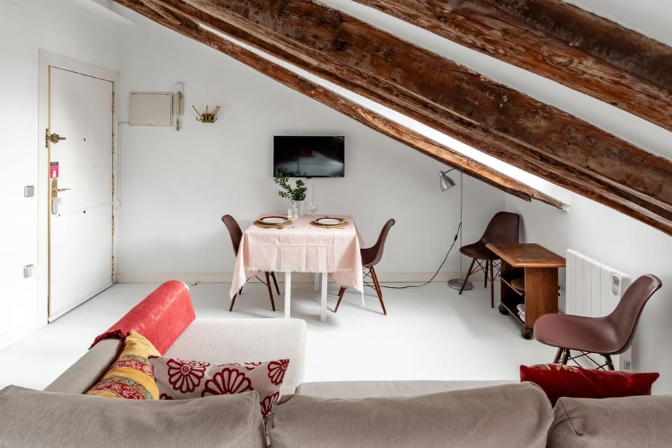 La Latina Vibes - Apartamento en el Centro Apartment in Centro