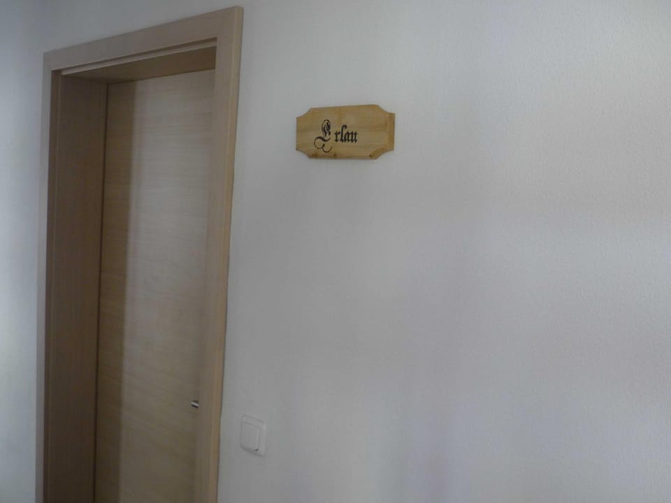Ferienwohnungen beim Hotel zur Post, Erlau Hotel in Bavaria