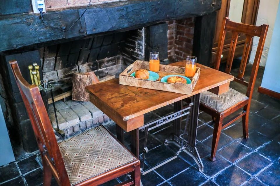 Dining area, flat iron