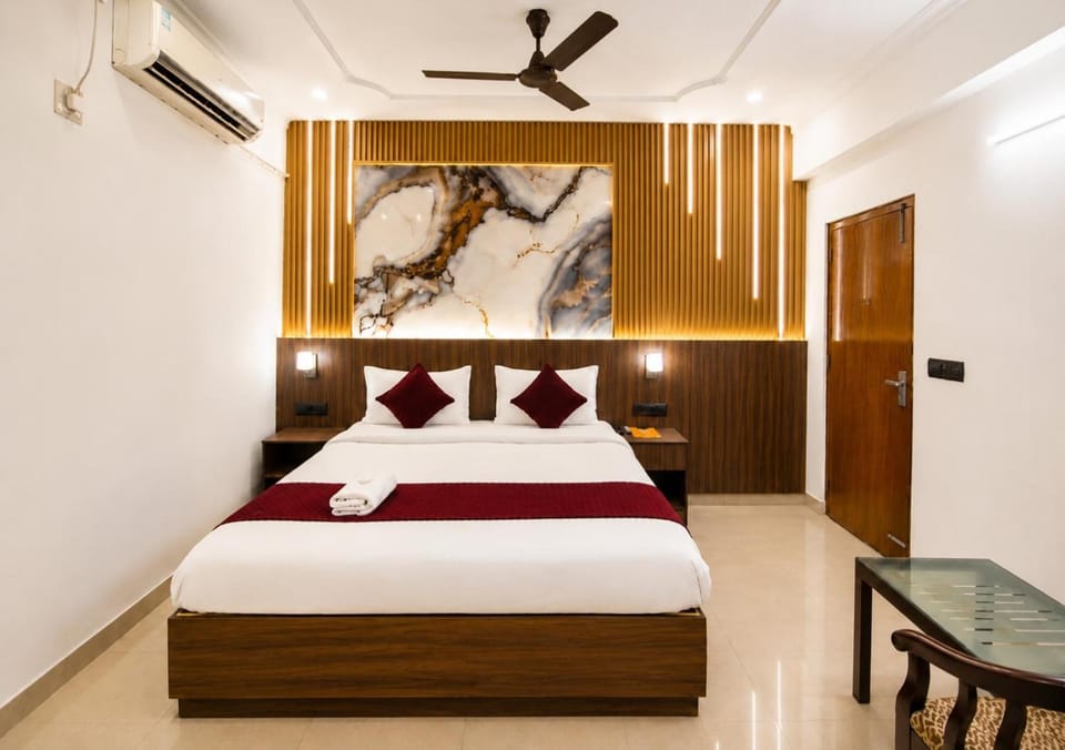 Bed, Bedroom, air conditioner