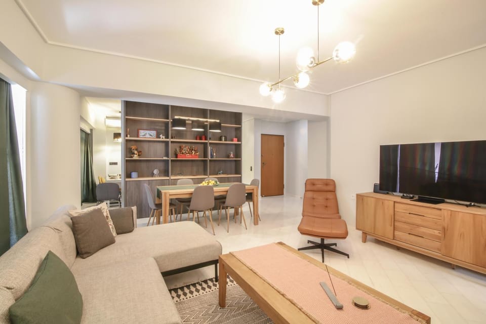 Communal lounge/ TV room, TV and multimedia, Living room, Seating area