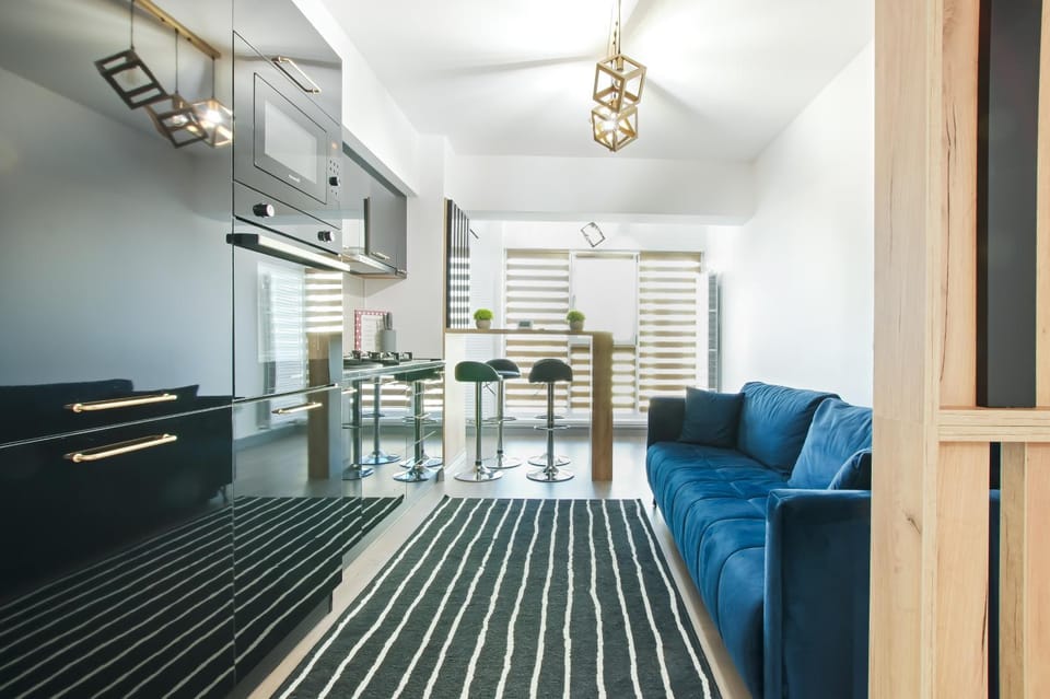 Kitchen or kitchenette, Living room, Dining area