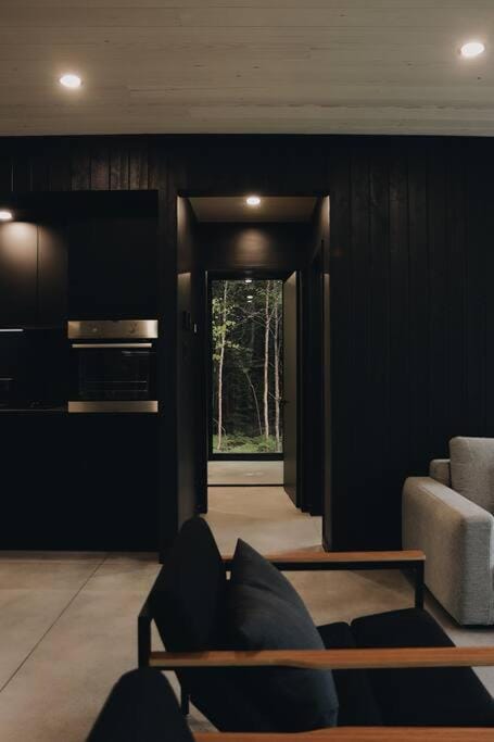 Kitchen or kitchenette, Living room, Seating area