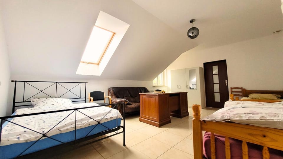 Urszulin, centrum, pokój ze wspólną lazienką Apartment in Poland