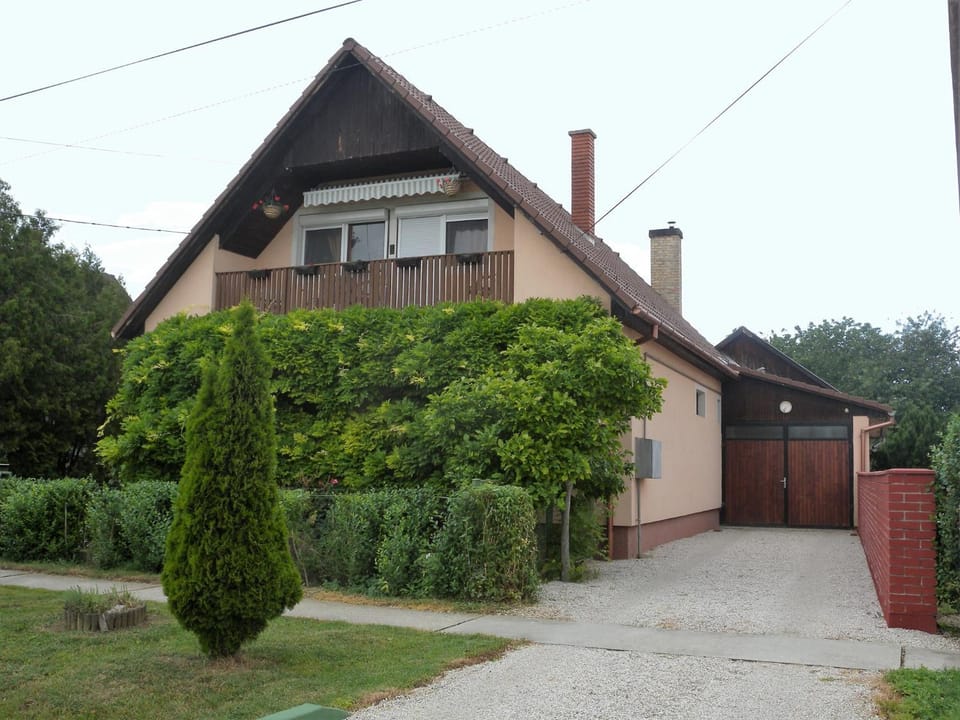 Property building, Summer