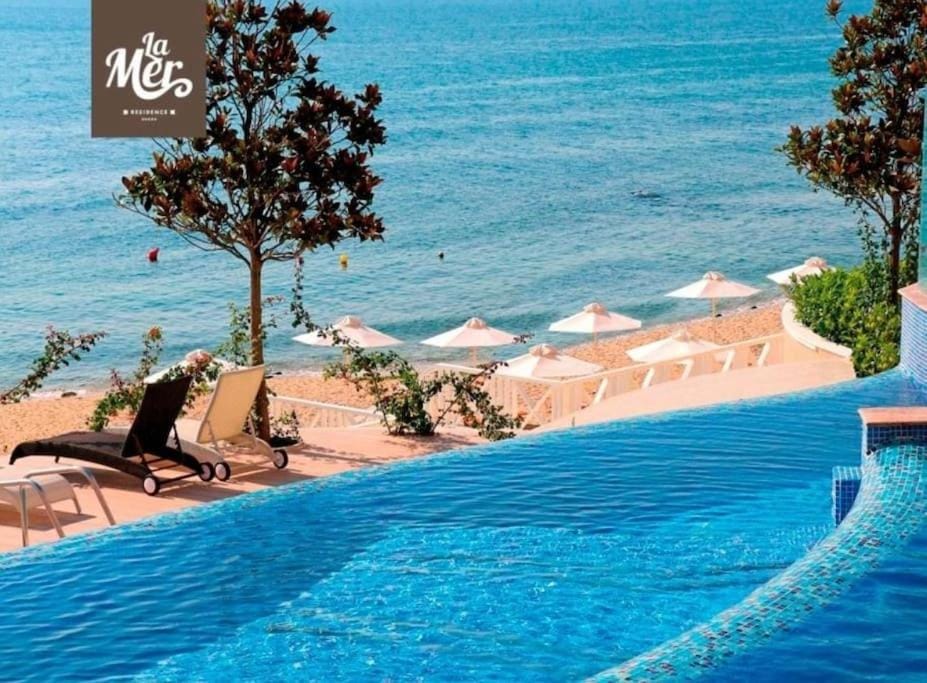 Seaside Sunset - free parking Apartment in Varna