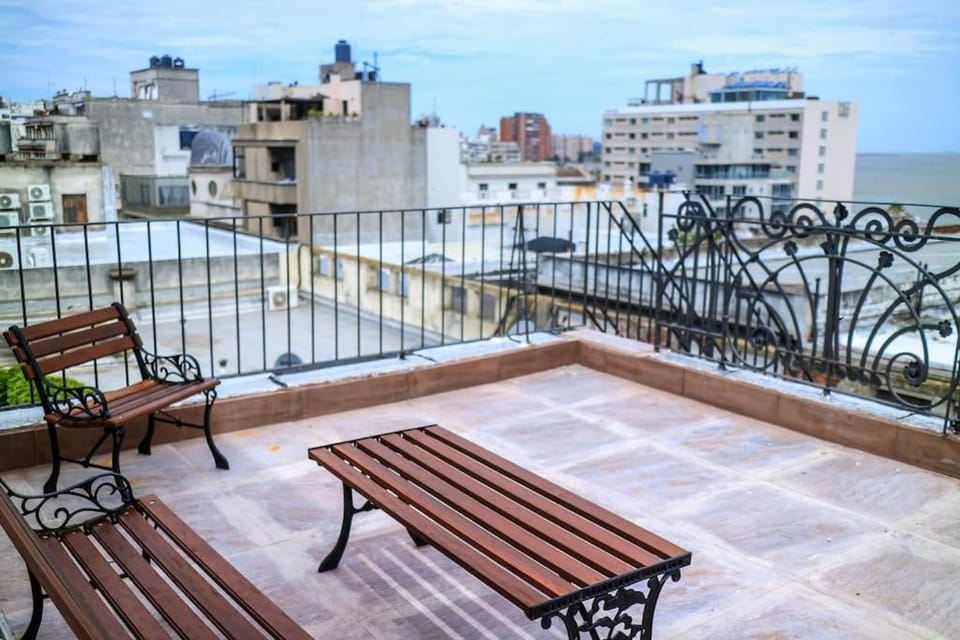 Galeón Nouveau (Apt 04). Terrace in The Oldtown Apartment in Montevideo Department, Uruguay