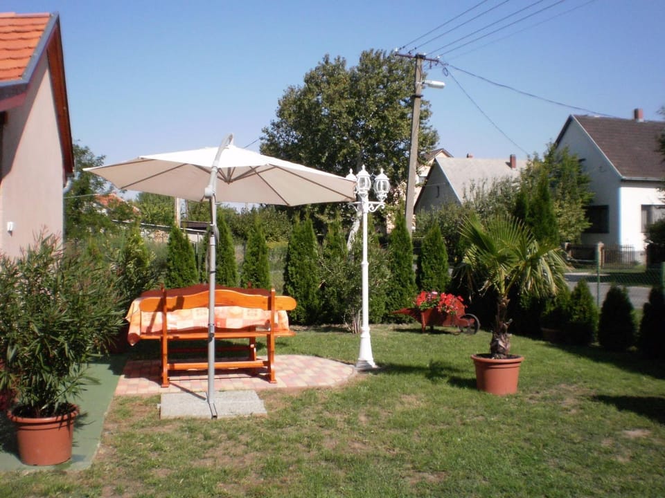 Summer, Garden