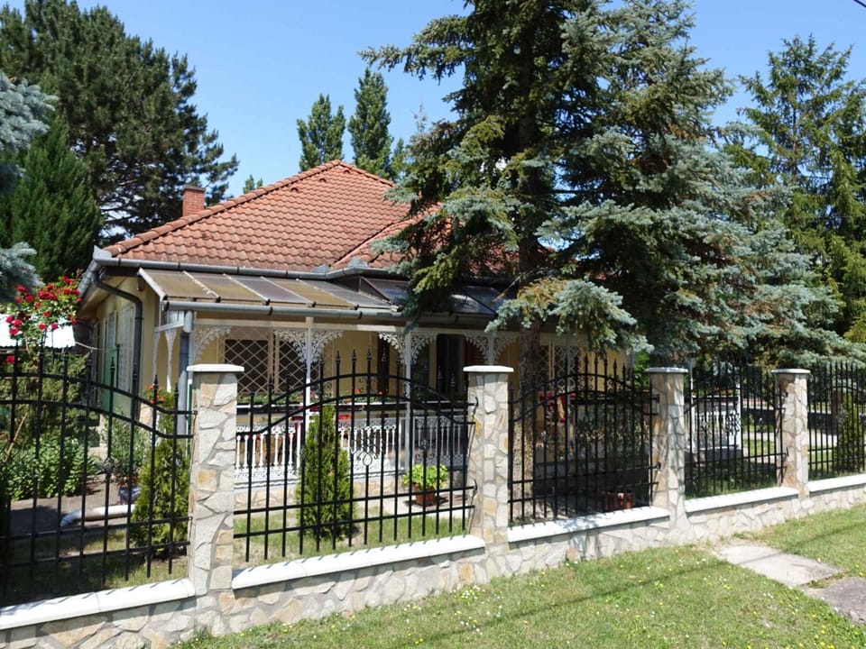 Property building, Summer