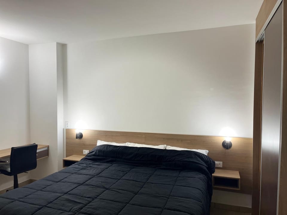 Bed, Photo of the whole room