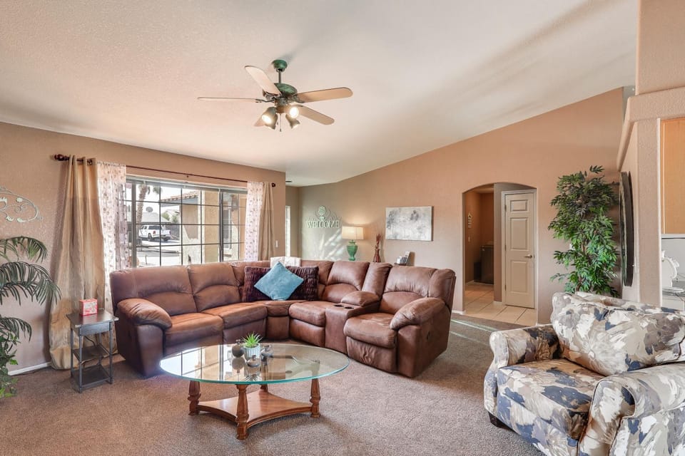 Cozy Lake Havasu City Home - Pool and Hot Tub House in Lake Havasu City