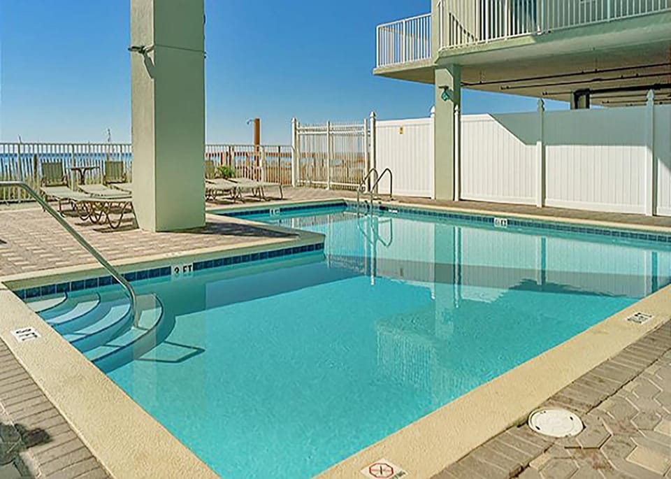 Marisol 204 by Emerald Coast Retreats Apartment in Long Beach