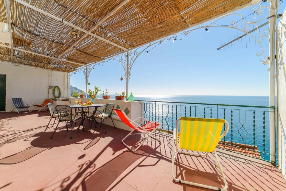 Property building, Balcony/Terrace, Beach, Beach, Sea view