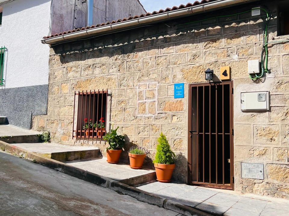 Property building, Facade/entrance, Street view
