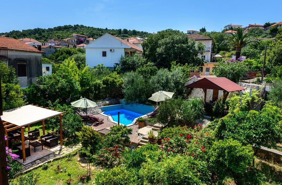 Vila Donna Apartments Apartment in Trogir