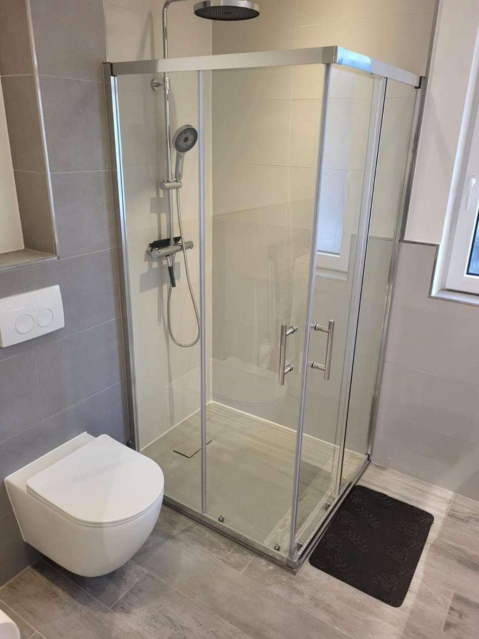 Shower, Bathroom