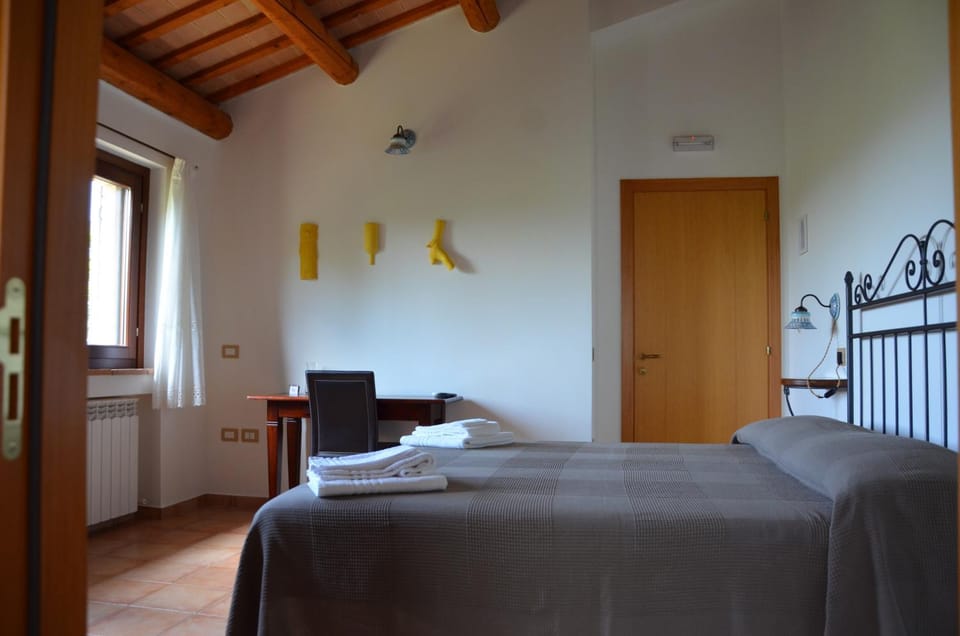 agriturismo contrada del raglio Farm Stay in Marche