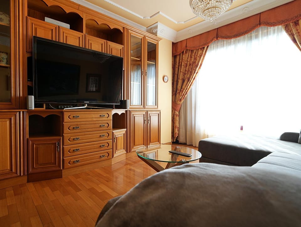 Property building, Off site, TV and multimedia