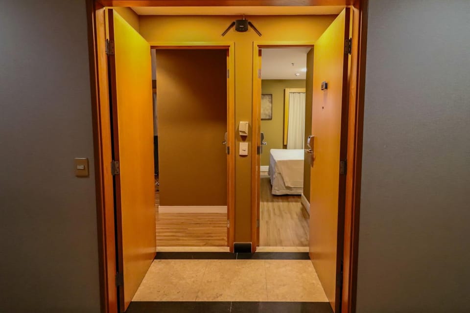 1707 Flat com duas suites dentro de Hotel no Itaim Bibi! Apartment in Sao Paulo City