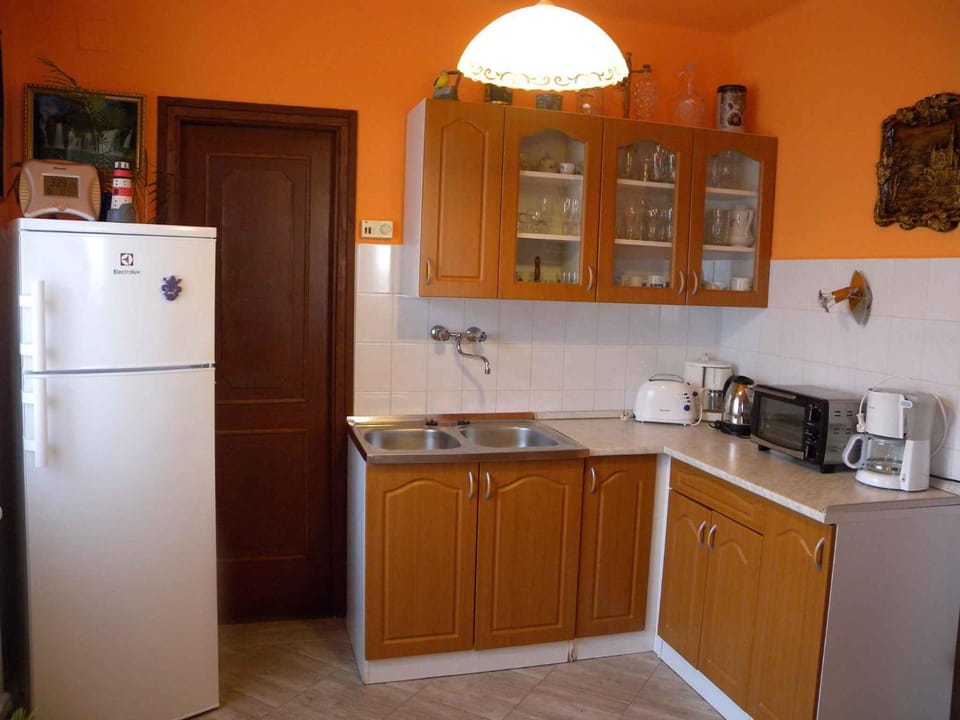 Coffee/tea facilities, Kitchen or kitchenette, toaster