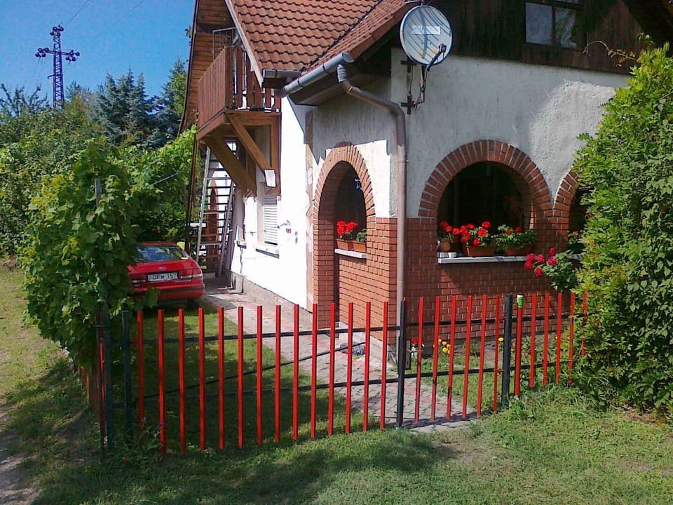Property building, Summer