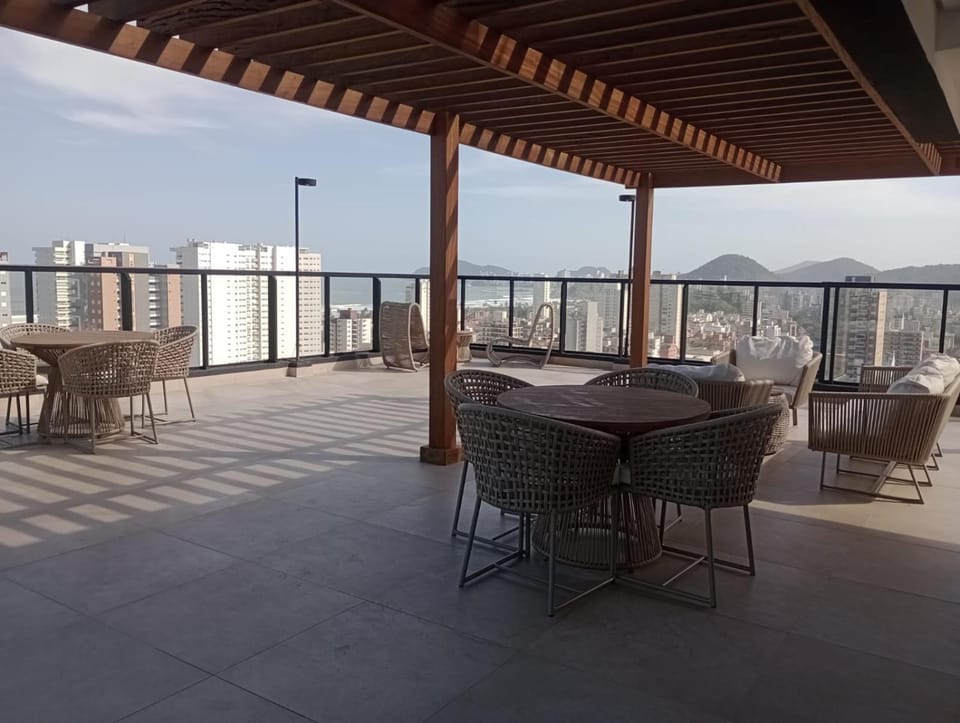 Studio169 Guarujá vista mar! Apartment in State of São Paulo