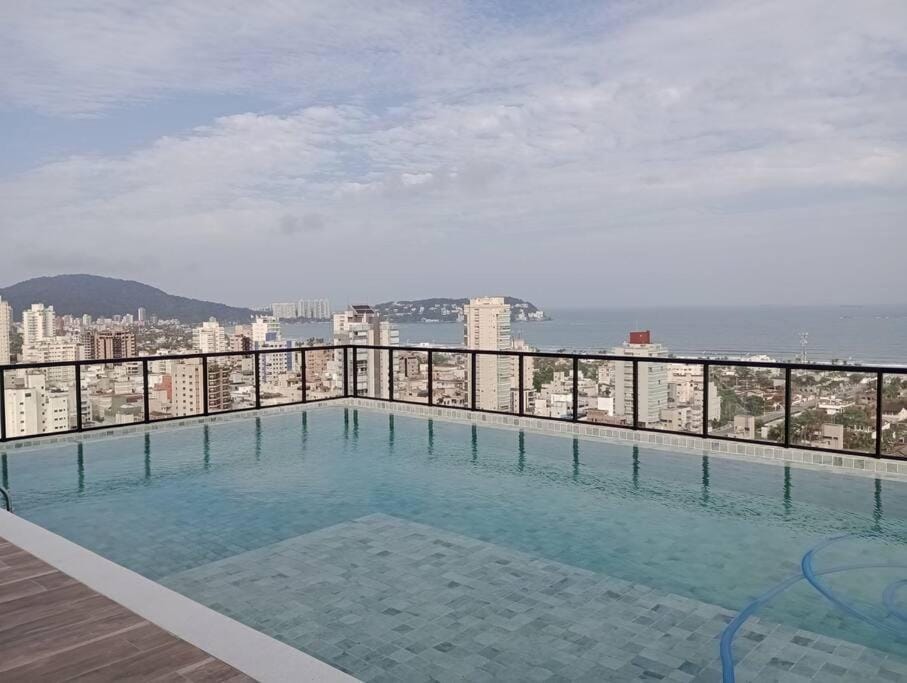 Studio169 Guarujá vista mar! Apartment in State of São Paulo