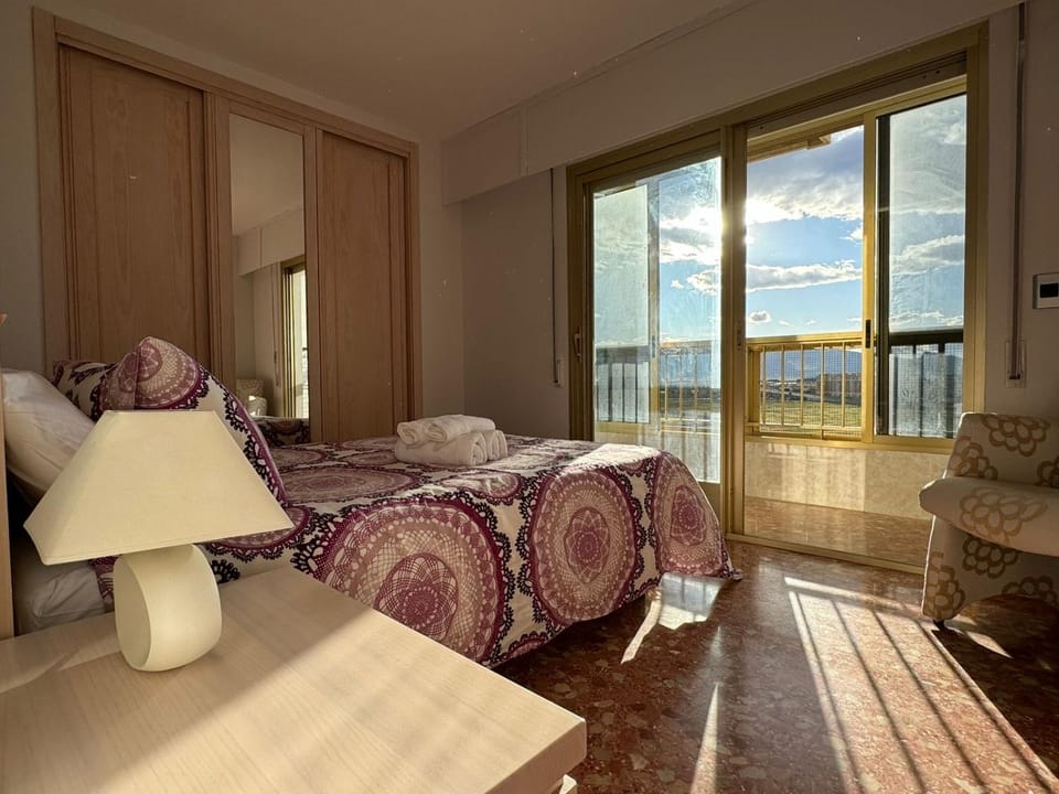 Bed, Natural landscape, View (from property/room), Balcony/Terrace, Photo of the whole room, Bedroom, wardrobe