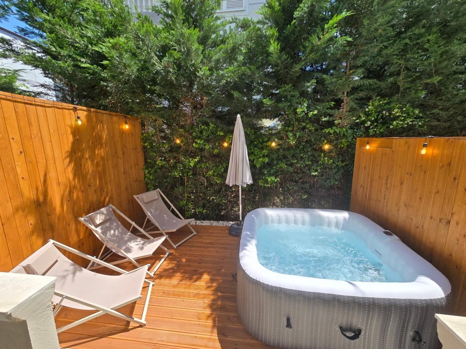 Hot Tub