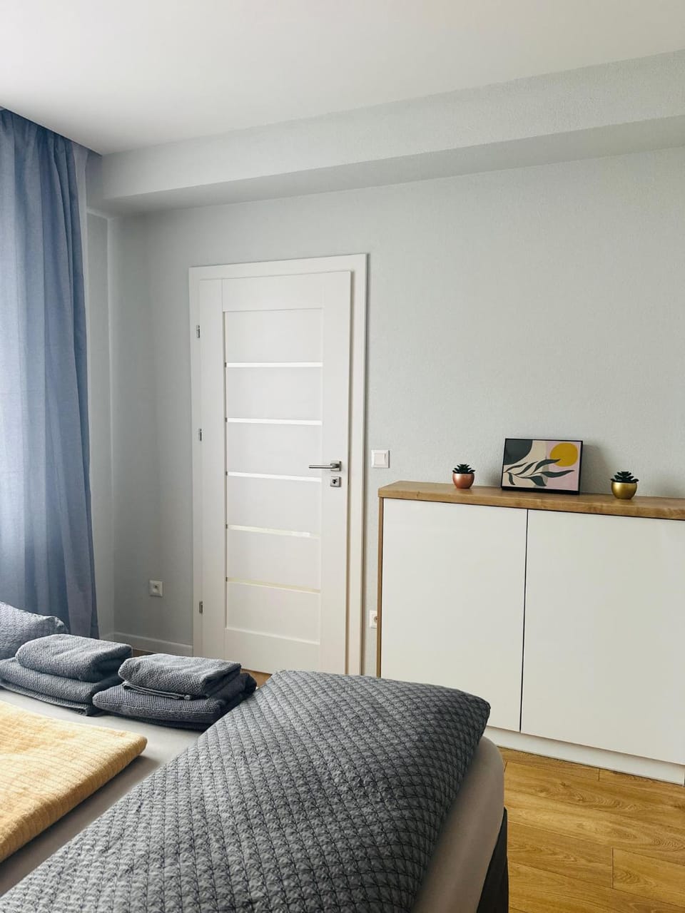 Bed, Bedroom, wardrobe