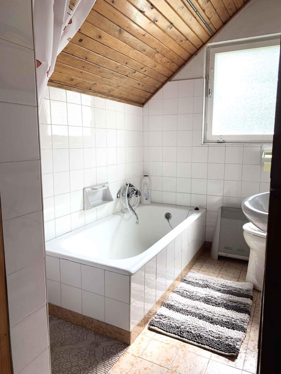 Toilet, Bathroom
