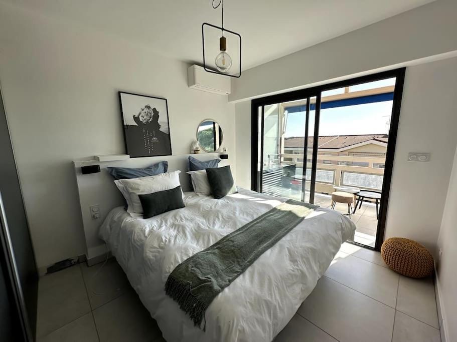 AGENCIA Superbe appartement Le Bellevue Apartment in Cannes