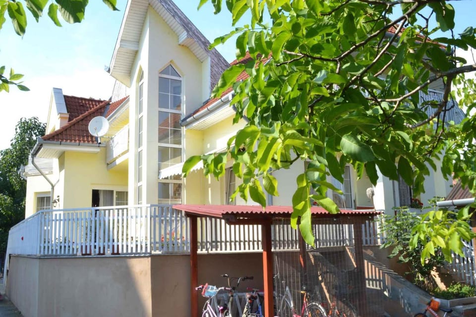 Property building, Summer