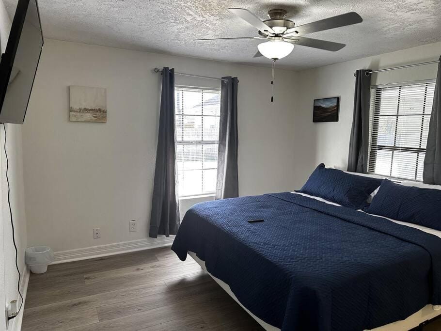 Spacious 5 bedroom home in Bridge City House in Texas