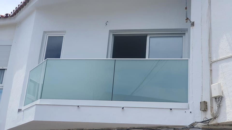 Property building, Day, View (from property/room), Balcony/Terrace