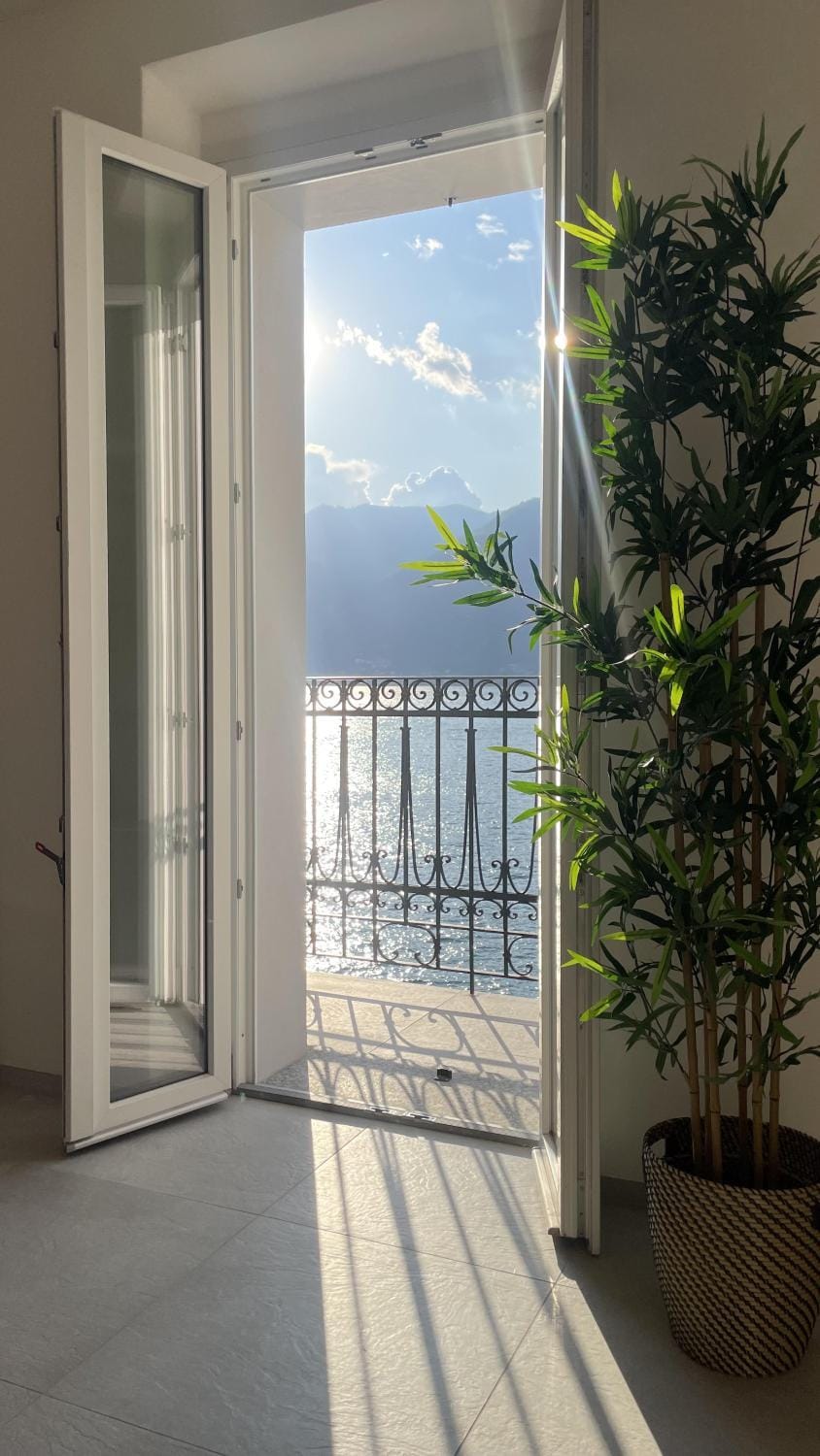 2-Bed Apt with Stunning Lake Como Views & Terrace Apartment in Lombardy