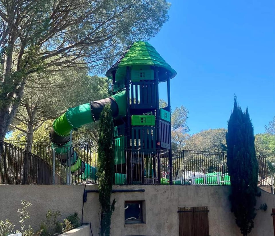 Campsitechalet France at Cotes d'Azur nearby sea Chalet in Roquebrune-sur-Argens