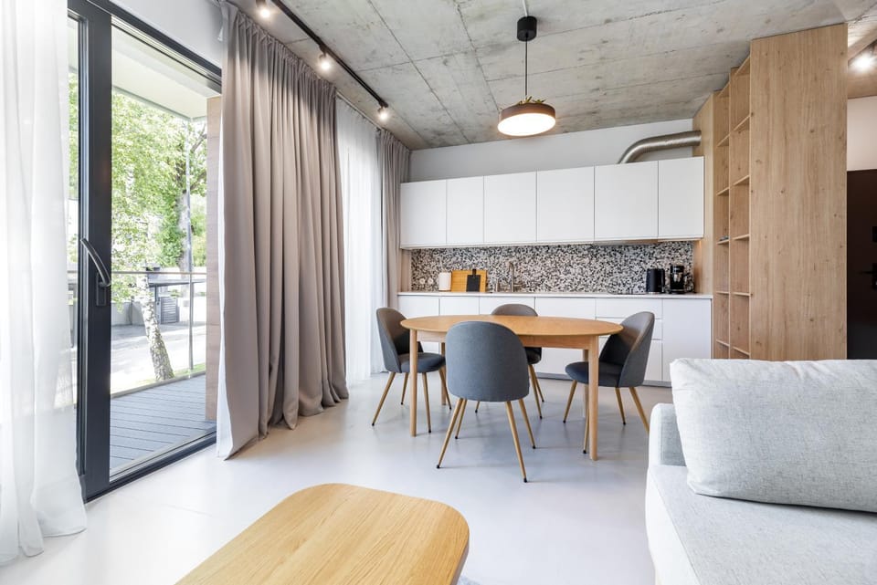 Kitchen or kitchenette, kitchen