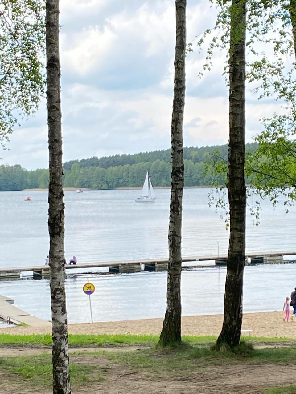 Nearby landmark, Natural landscape, Activities, Beach, Lake view