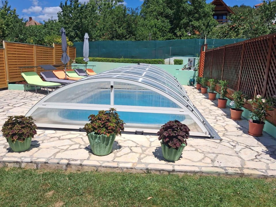 Summer, Swimming pool