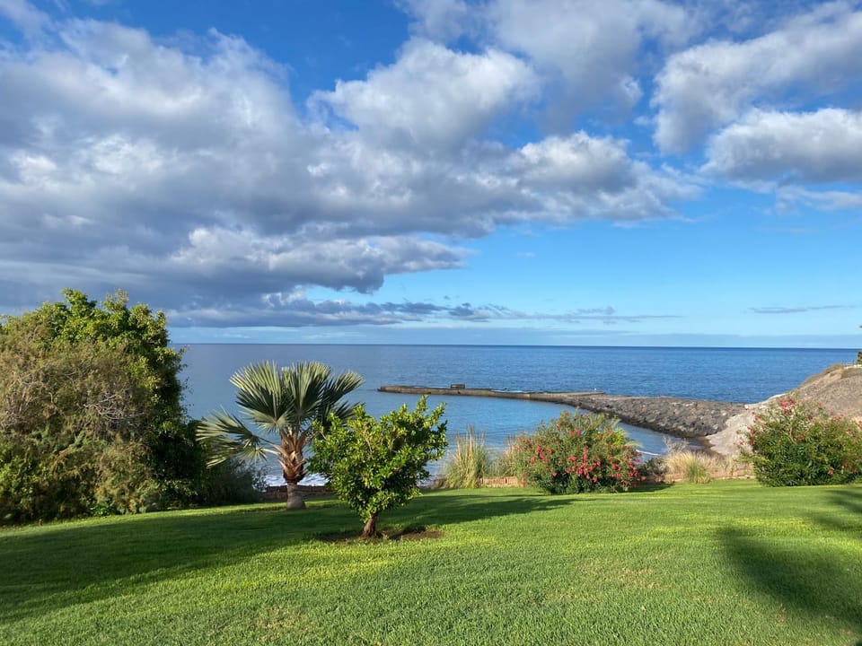 Nearby landmark, Natural landscape, Beach