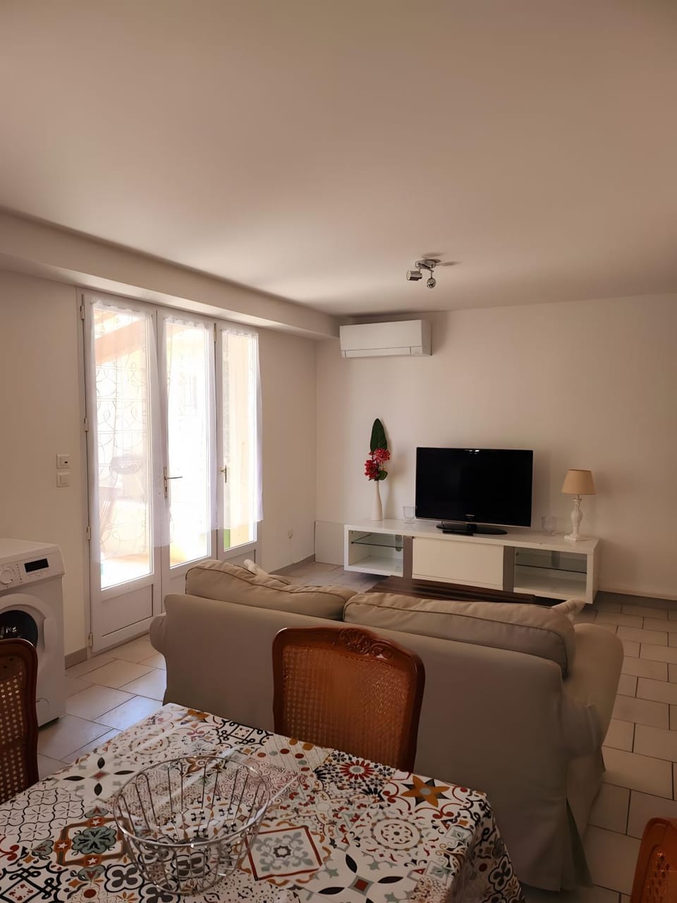 Property building, Living room