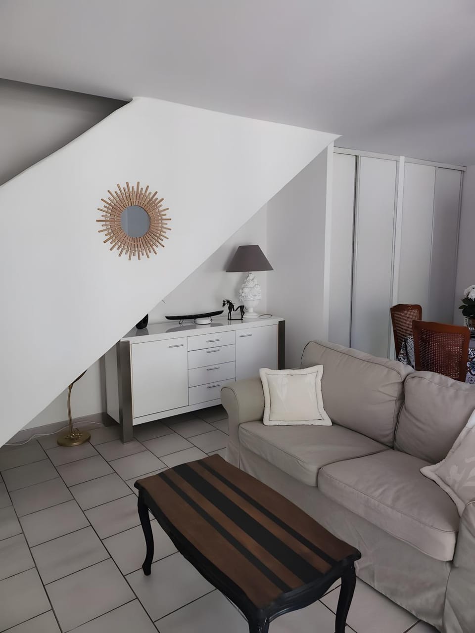 Property building, Living room