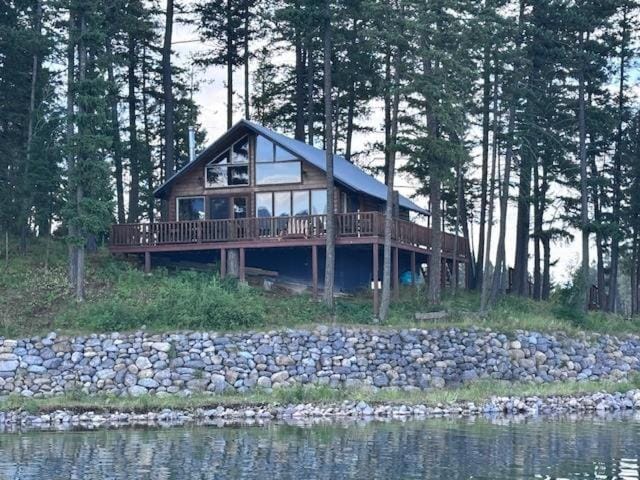 Deer Island House in Echo Lake