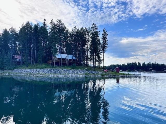 Deer Island House in Echo Lake