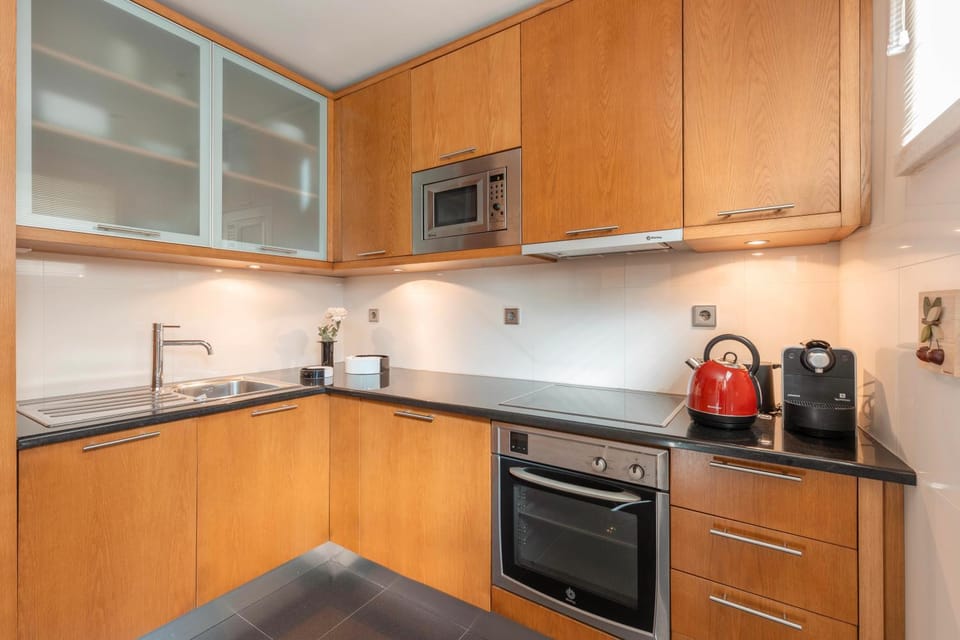 Coffee/tea facilities, Kitchen or kitchenette, dishwasher, oven, pet friendly, stove, toaster