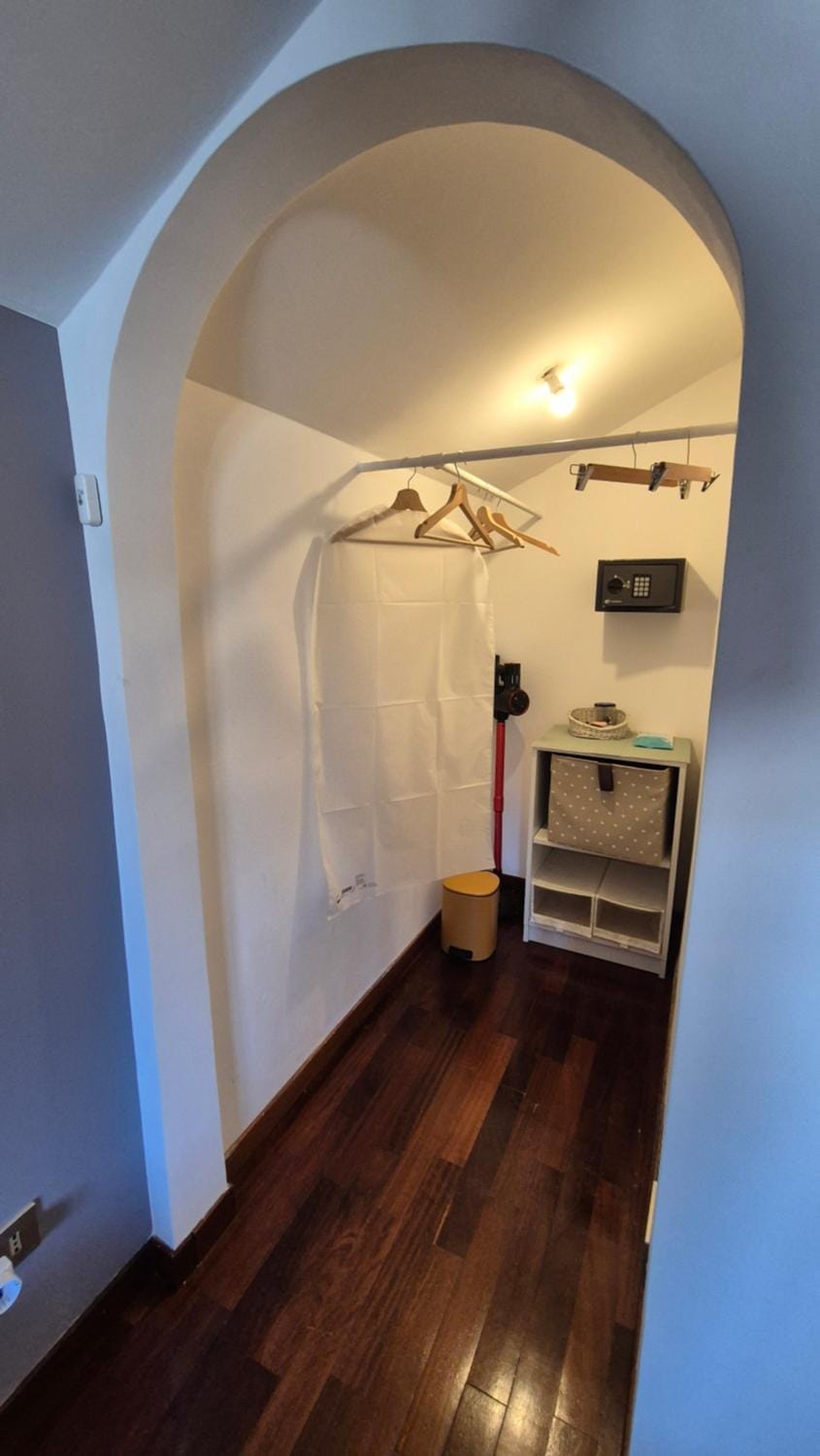 wardrobe