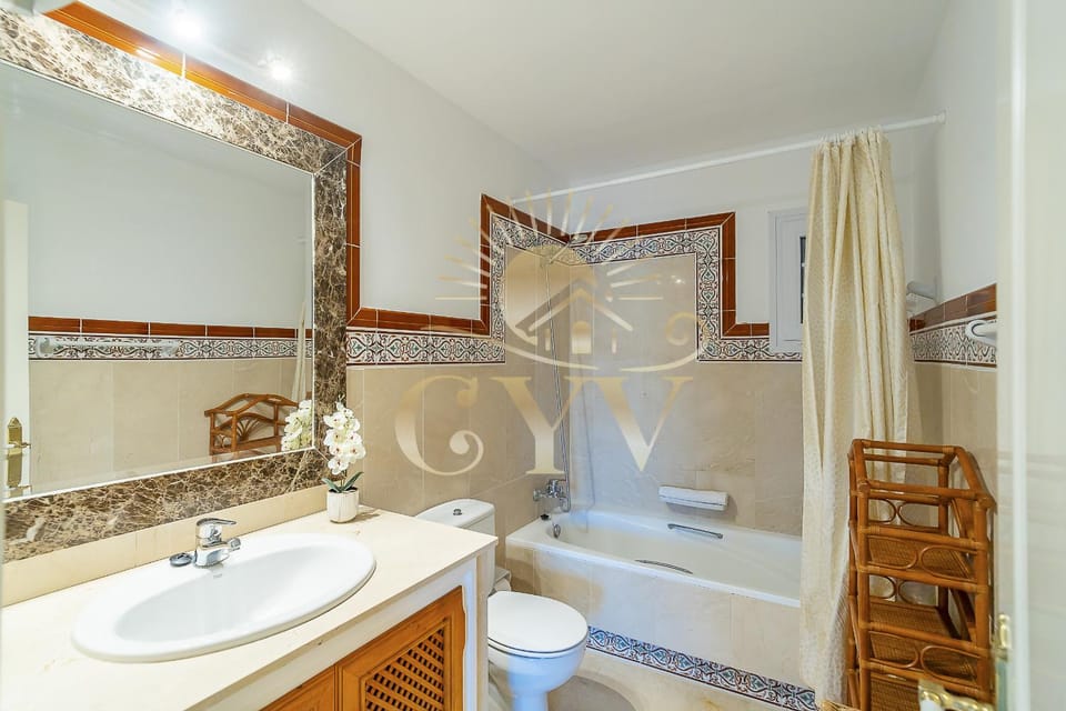 CYV - Sunny Mountainview Retreat Apartment in Costa del Sol